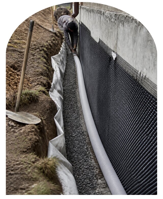 Пристенный дренаж фундамента под ключ для дома в Добрянке